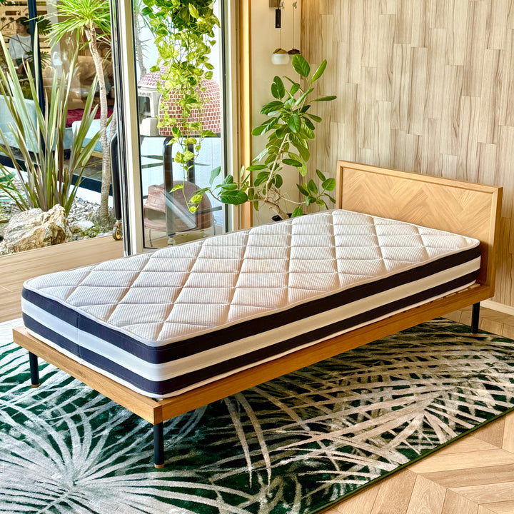 アンバー|高反発×通気性フォームのレギュラータイプマットレス