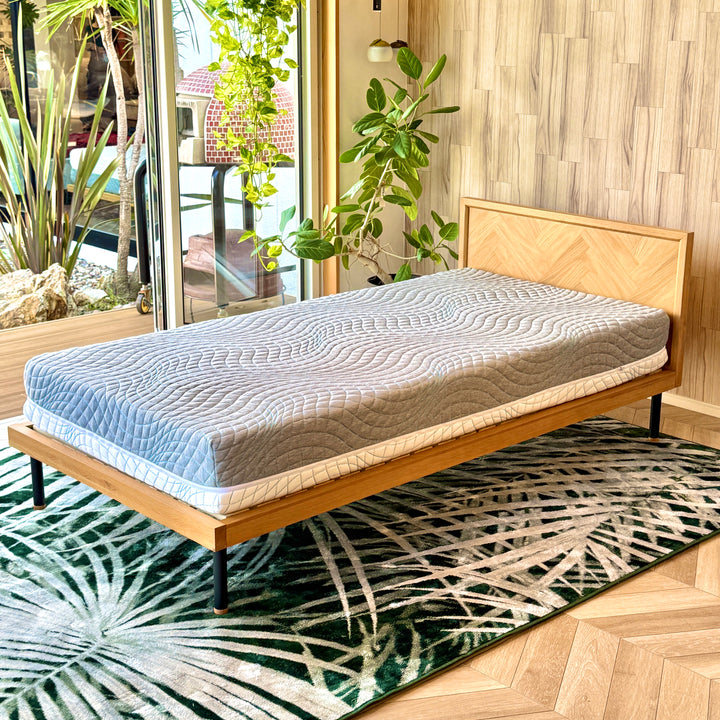 ネオ VIV|クールジェルメモリー×高反発ウレタンのリバーシブルマットレス