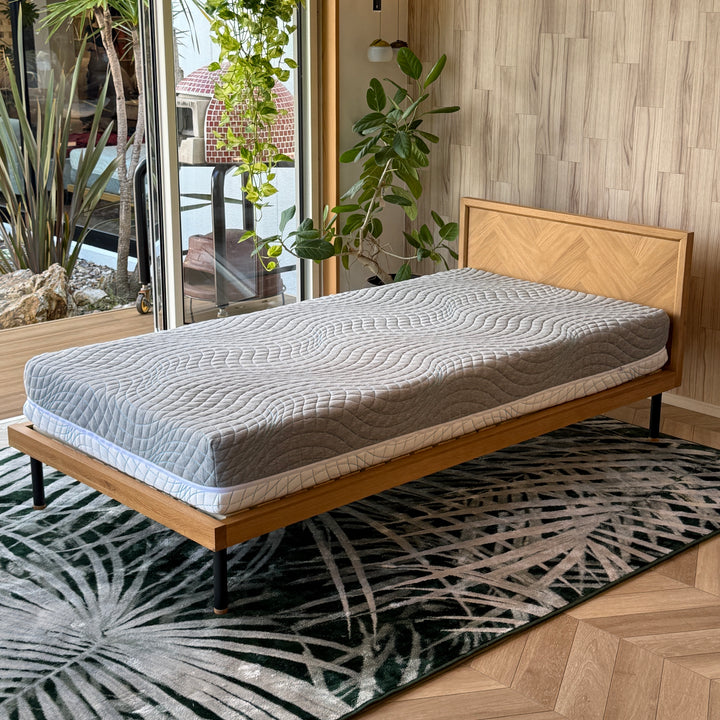 ネオ VIV|クールジェルメモリー×高反発ウレタンのリバーシブルマットレス