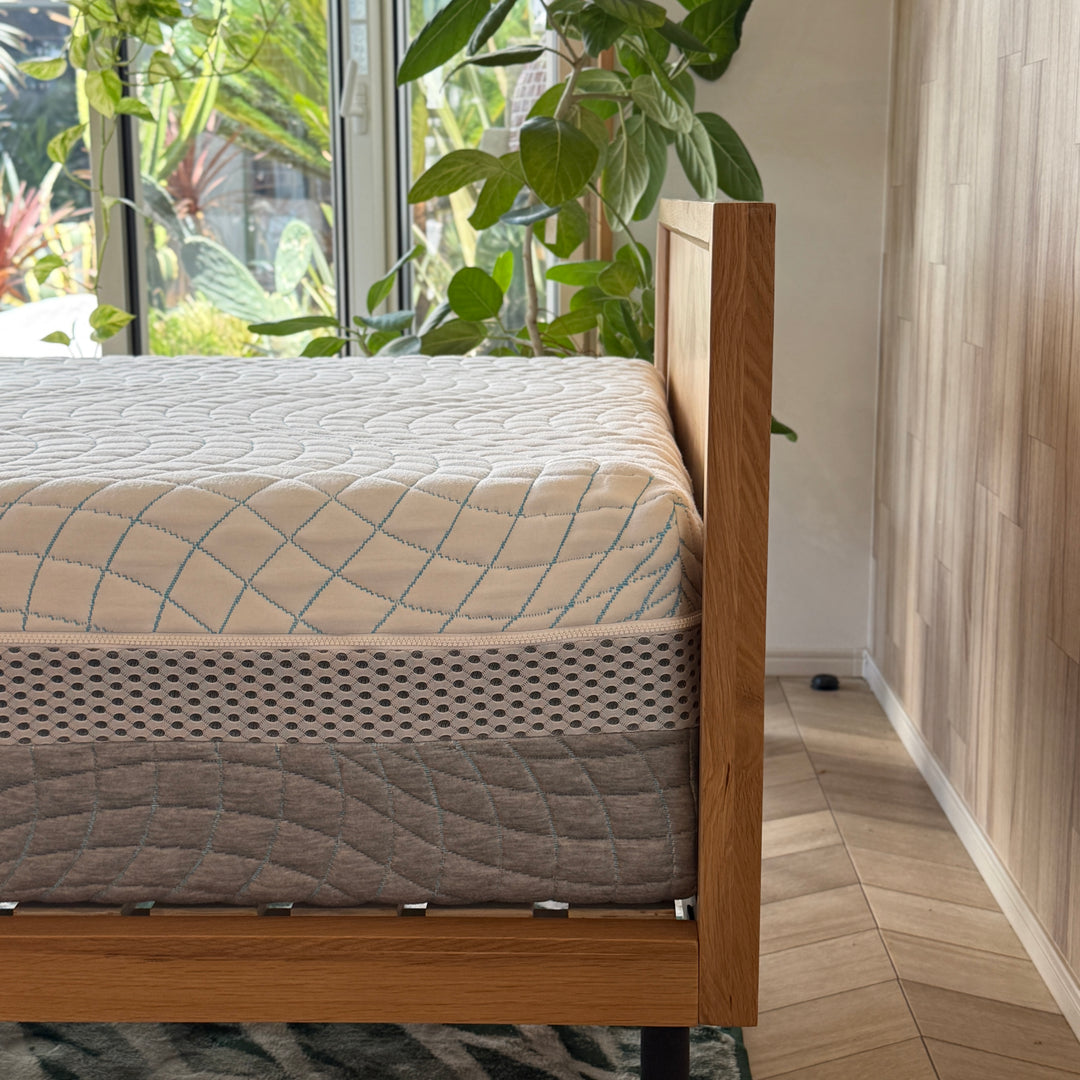 オーゾーン|冷感ジェルとココナッツ繊維を融合したプレミアムマットレス